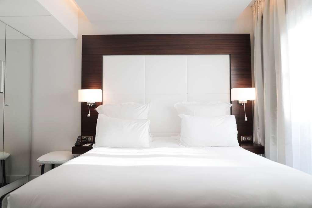 Le Grand Hotel Grenoble, BW Premier Collection By Best Western Pokoj fotografie